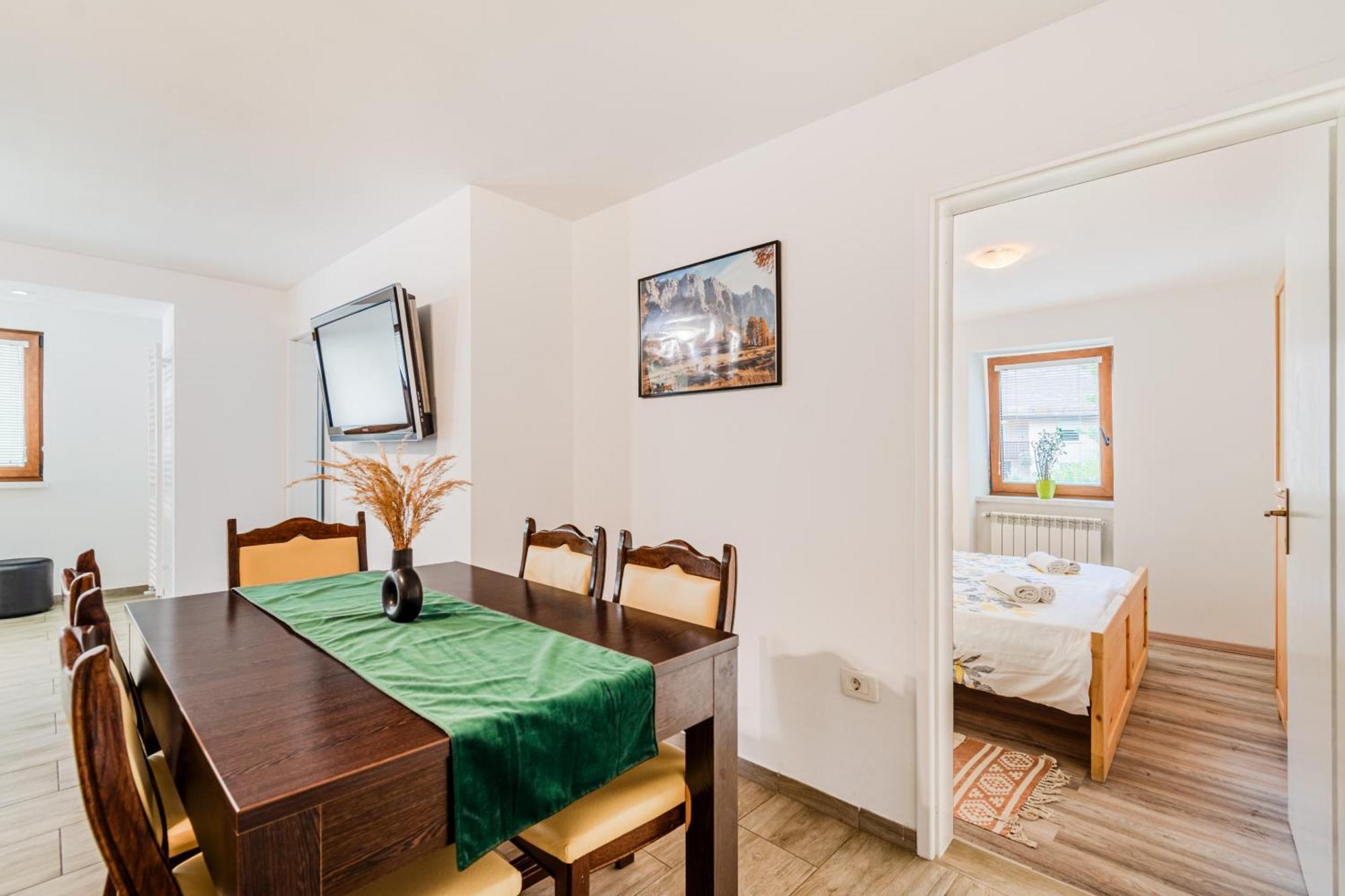 Apartmaji Mausi Бовец Екстер'єр фото